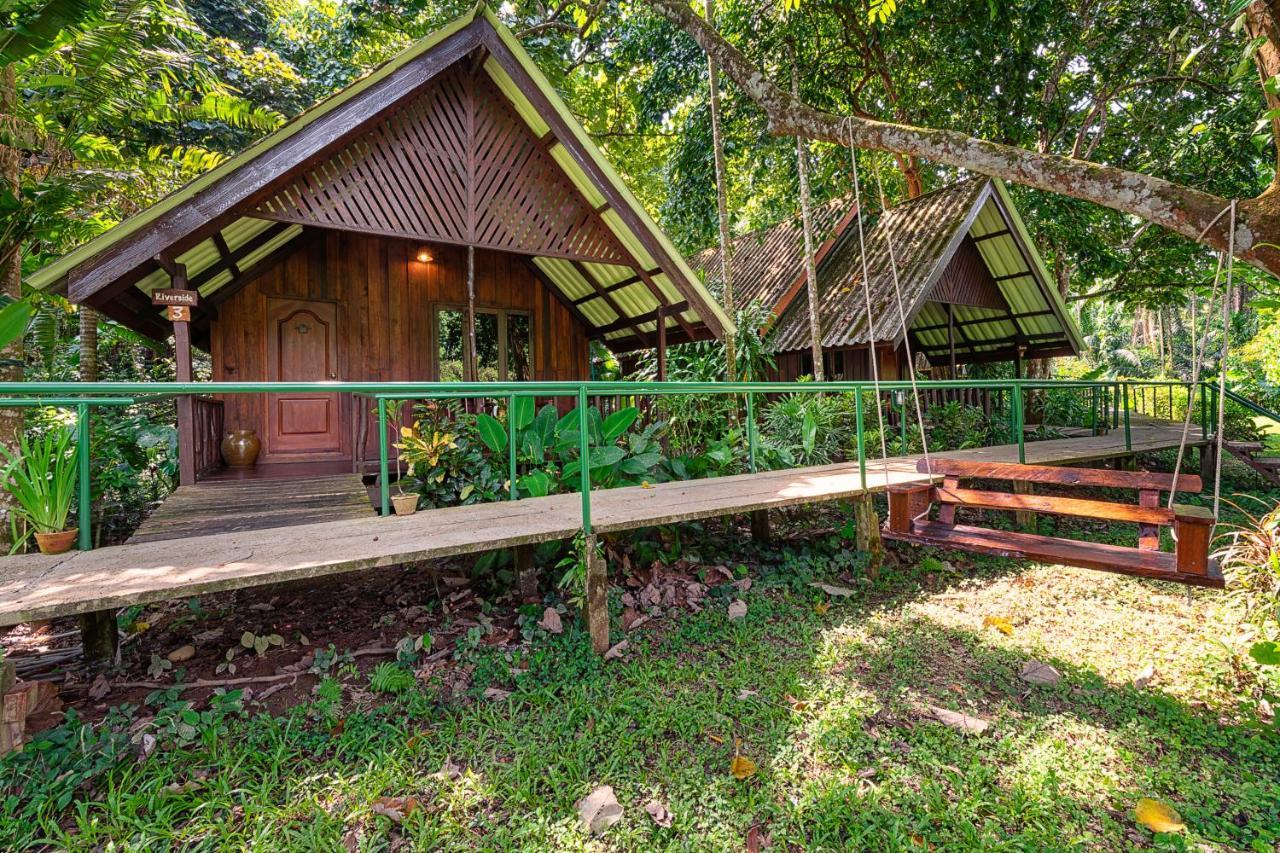 Khao Sok National Park Khao Sok Riverside Cottages מראה חיצוני תמונה